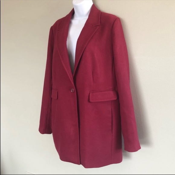 Crown & Ivy Button Front Car Coat in Cranberry NWT - Picture 4 of 6